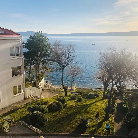 Apartment Svetlana Selce Kültér fotó