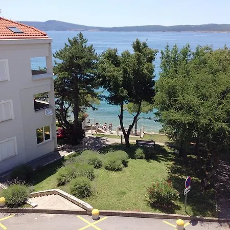 Apartment Svetlana Selce Kültér fotó